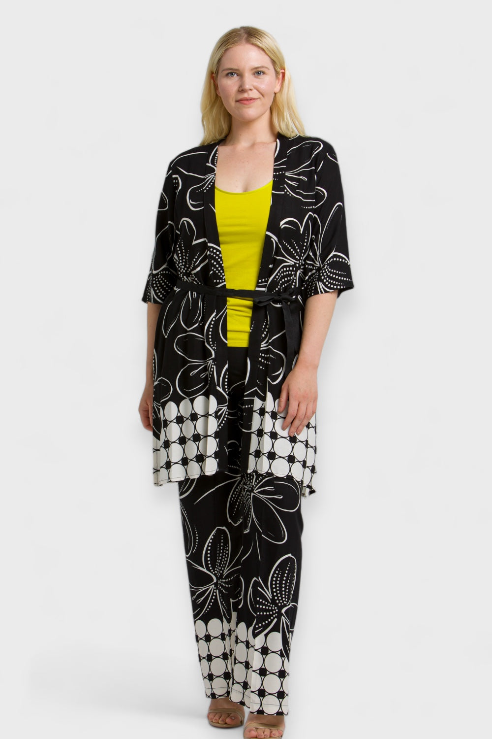 Ava Plus Size Black & White Floral Print Belted Duster Cardigan by Oltretempo Italian Women's Clothing Paired with Ava Floral Pants