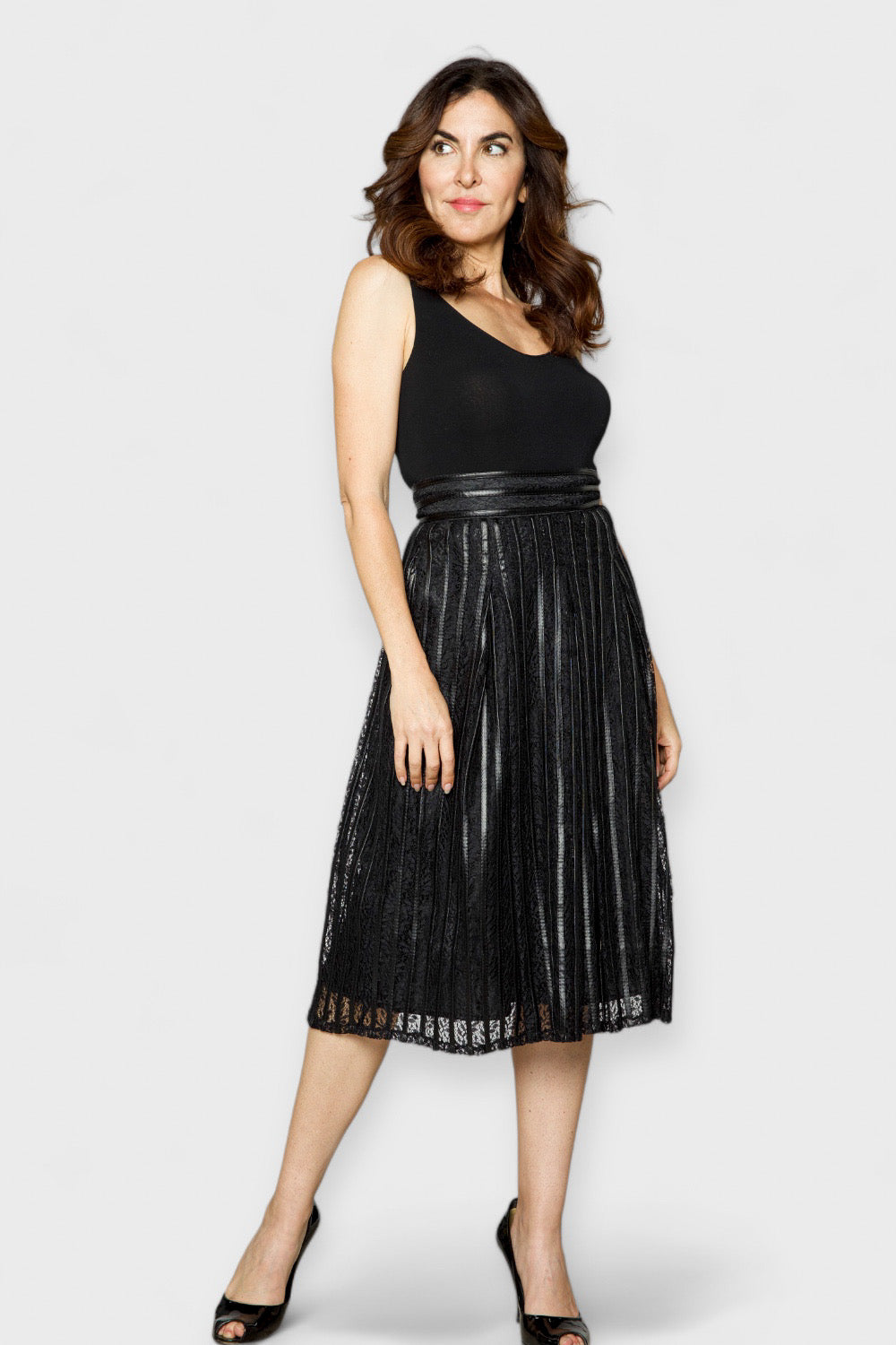 Black Lace & Leather Pleated Midi Skirt | Italian Clothing 40/ Xs / Black Black Lace & Leather Pleated Midi Skirt | Italian Clothing 40/ Xs / Black