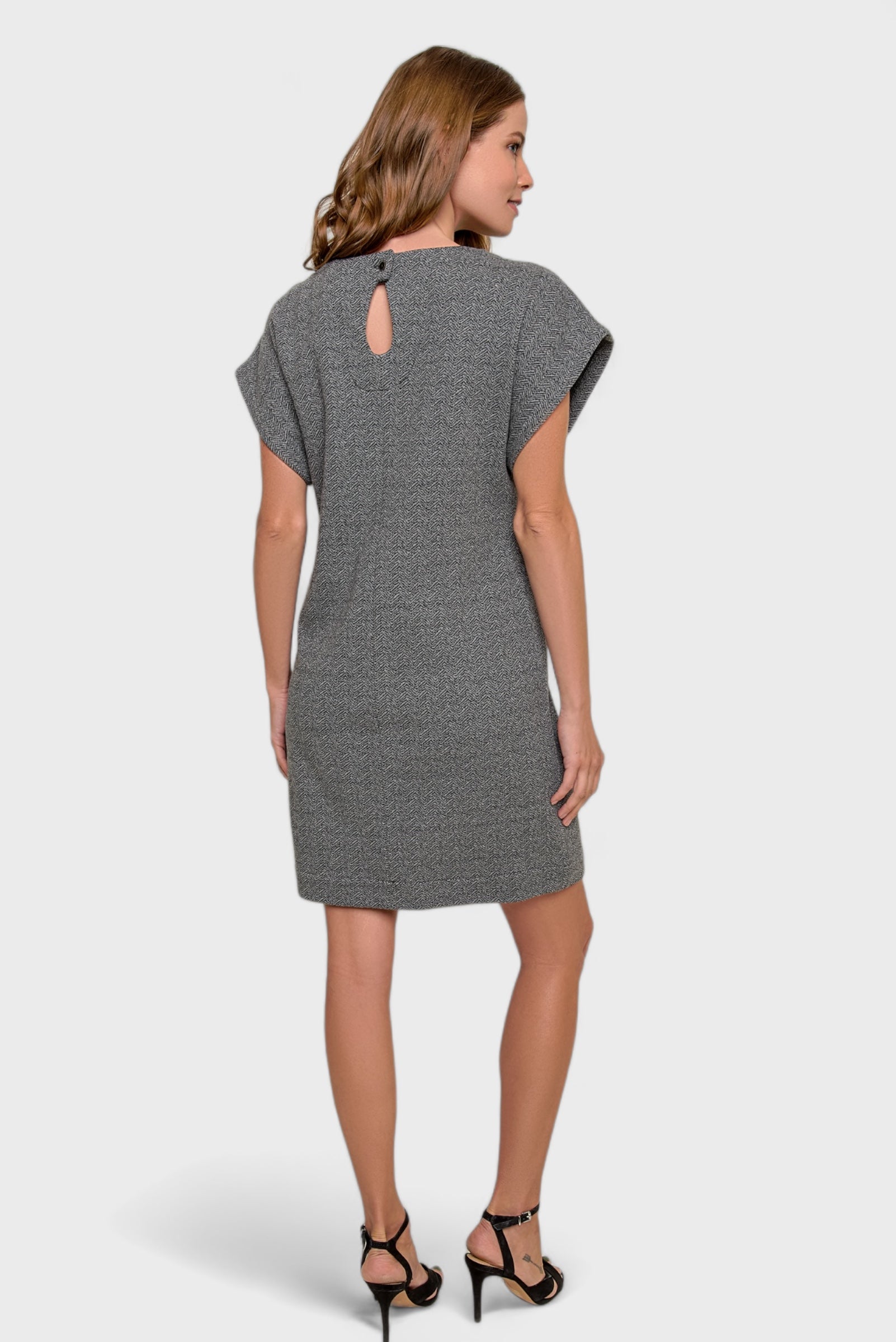Raglan Sleeve Zigzag Pattern Cotton Shift Dress| Italian Dresses S / Gray Raglan Sleeve Zigzag Pattern Cotton Shift Dress| Italian Dresses S / Gray