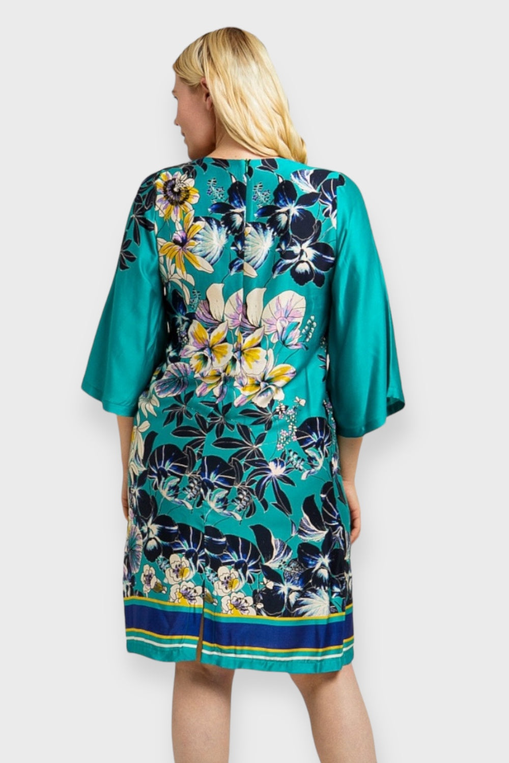 Stunning Plus Size Turquoise Floral Satin Dress | Italian Dresses Shops From Italy Stunning Plus Size Turquoise Floral Satin Dress | Italian Dresses Shops From Italy